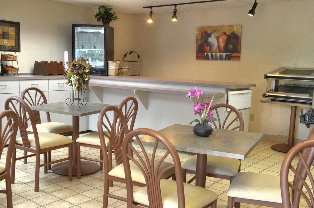 Smoky Mountain Inn & Suites Cherokee Esterno foto