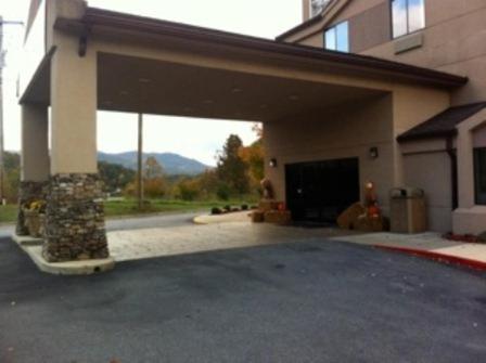 Smoky Mountain Inn & Suites Cherokee Esterno foto