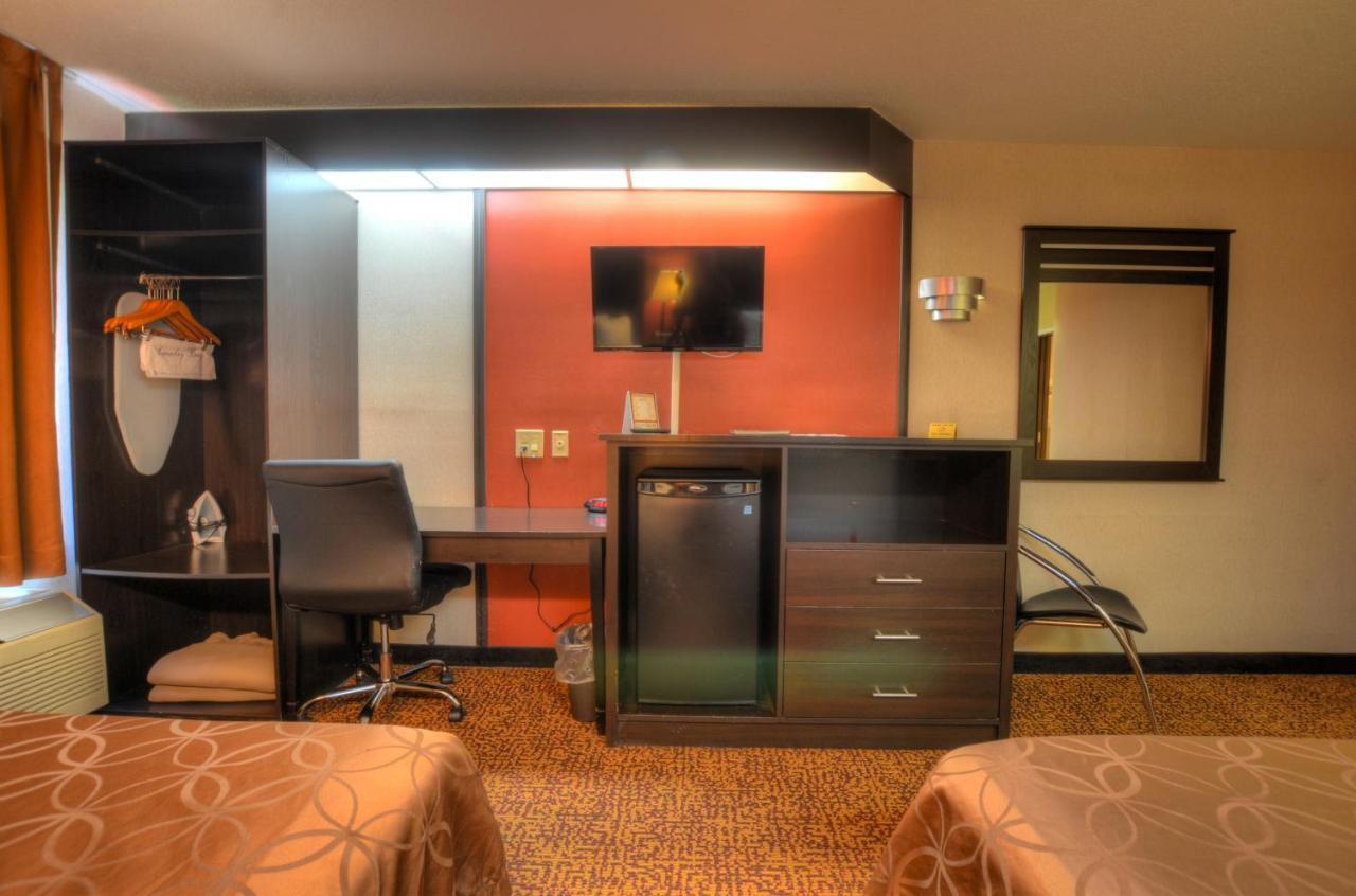 Smoky Mountain Inn & Suites Cherokee Esterno foto